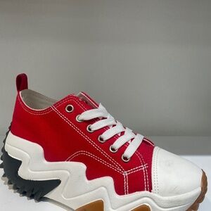 RED LOW TOP SNEAKERS 2062
